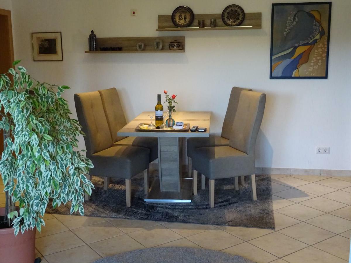 Ferienwohnung Am Waldrand Bad Breisig Exterior photo